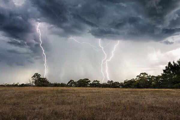 Naturgefahren – Stürme und Gewitter